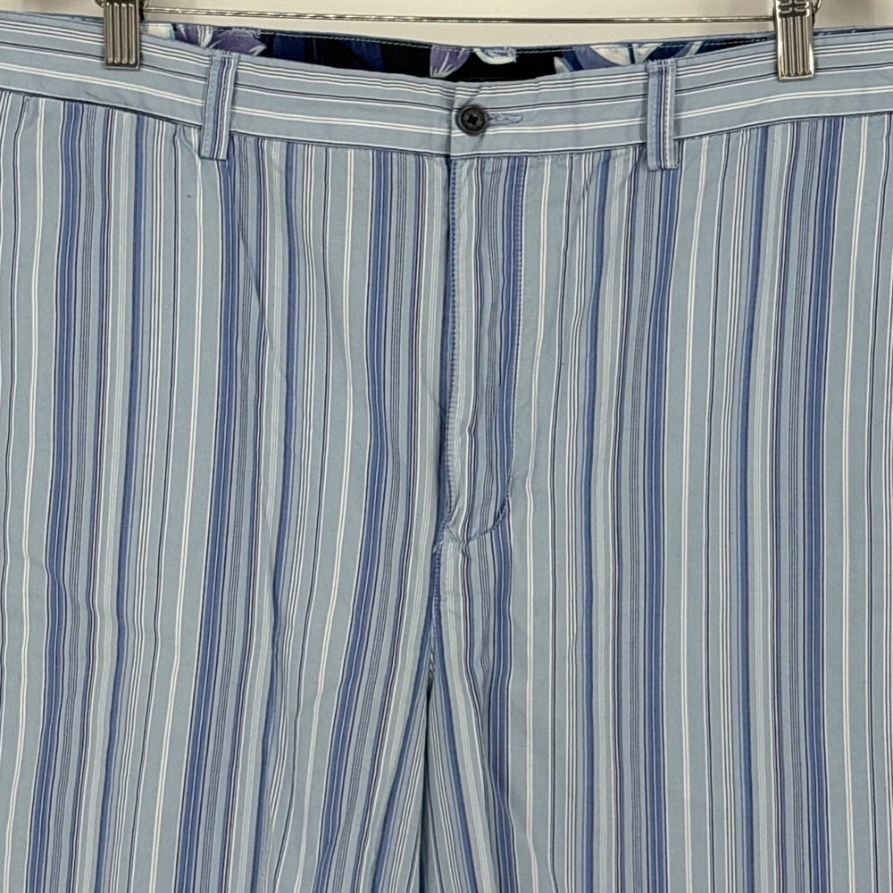 Tommy Hilfiger Men's Shorts Size 38‎ Blue White Vertical Stripe 100% Cotton - Picture 4 of 8